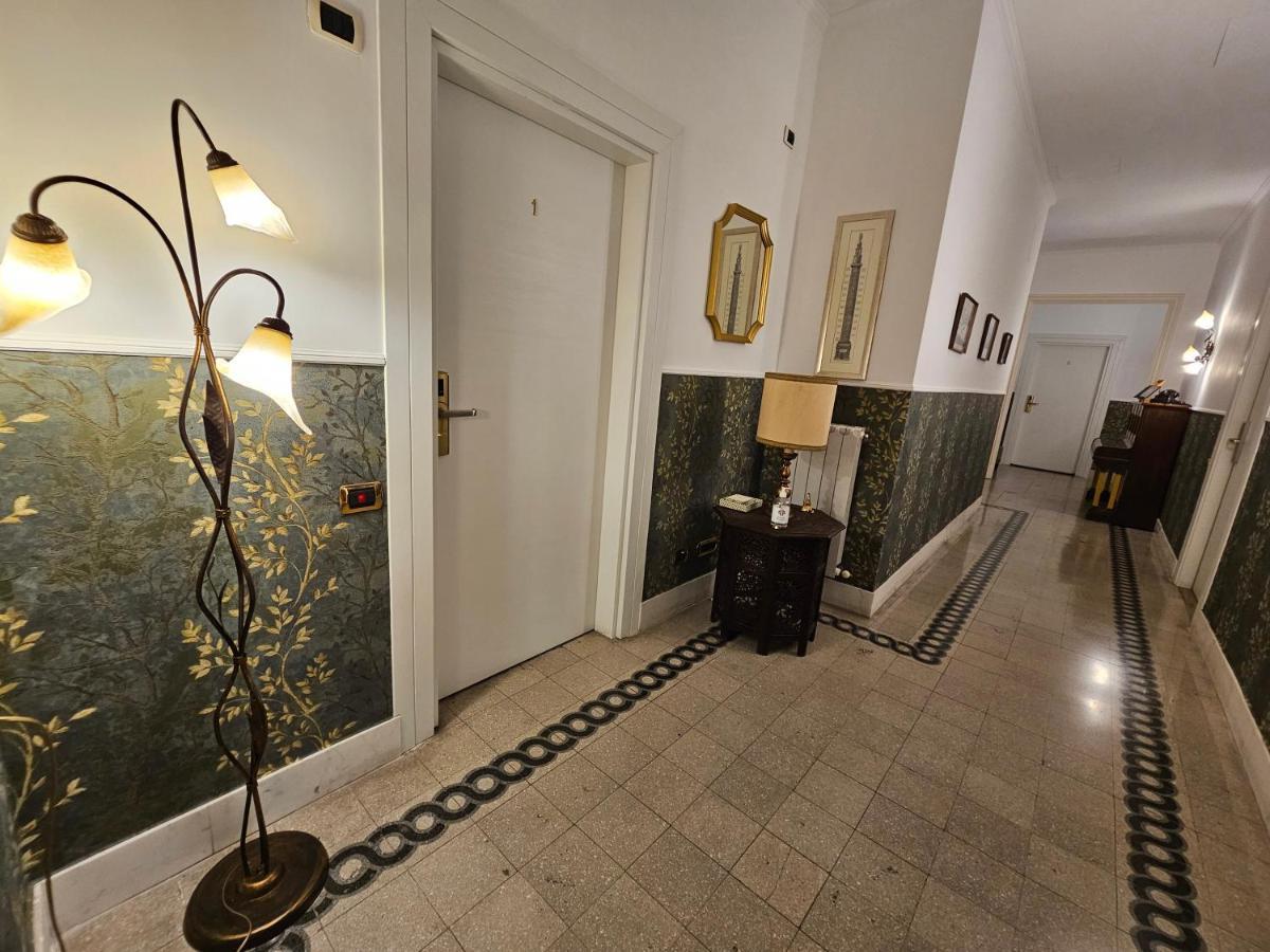 4Rooms In Rome Bagian luar foto